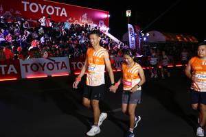 BIB: 9725, 77058, 23965
                            <button type="button" onclick="openModal(23057962)" class="btn btn-primary btn-sm float-right btn-popup" data-toggle="modal" data-target=".modal-high-quality">
                        <i class="fas fa-shopping-cart"></i> Add to Cart
                    </button>
                                            <button type="button" onclick="isThisMe(23057962, true)" class="btn btn-success btn-sm float-right btn-popup btn-isme hidden" data-toggle="tooltip" data-placement="bottom" title="นี่คือรูปของคุณใช่ไหม คลิกที่นี่เพื่อเอาเข้าอัลบั้ม">
                        <i class="fas fa-plus"></i> Add to album
                    </button>
                    <button type="button" onclick="isThisMe(23057962, false)" class="btn btn-warning btn-sm float-right btn-popup btn-isnotme hidden">
                        <i class="fas fa-ban"></i> Remove from album
                    </button>